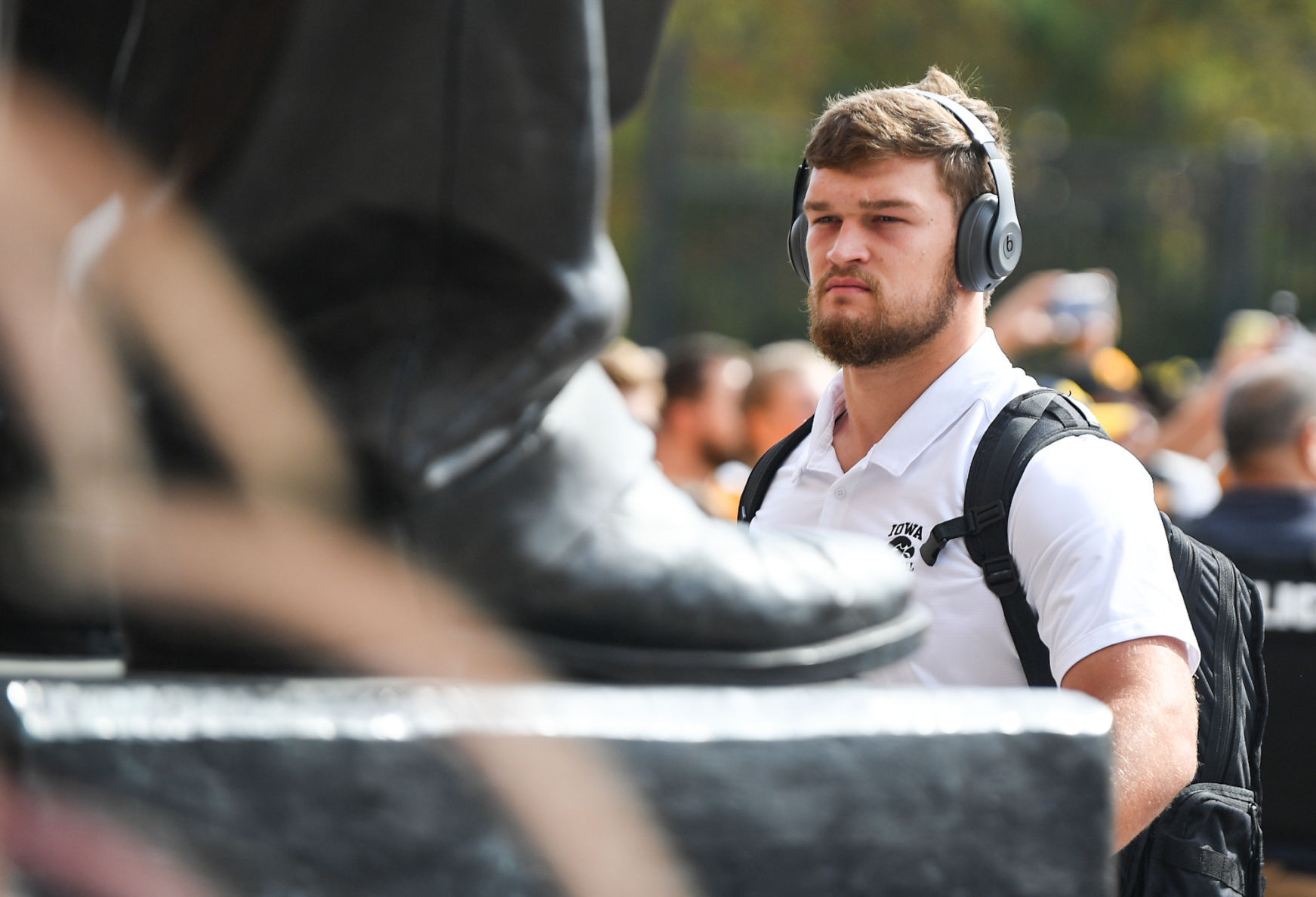 100921-qc-spt-iowa-fball-001